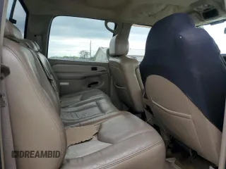 2005 GMC Sierra Denali z VIN 2GTEK63NX51184417, wystawiony jako Copart lot #55663955 z przebiegiem 201 401 mil mil oraz Tytuł czysty. Historia ofert i sprzedaży dostępna na DreamBid. Obrazek 10.