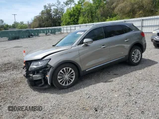 2016 Lincoln MKX Select with VIN 2LMTJ6KR6GBL49777, listed as a Copart auction lot 50052545 with 82,462 mi miles and Salvage Title. Bid and sale history available at carsss.com. Image 1.