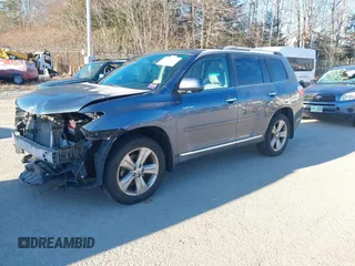 2013 Toyota Highlander Limited with VIN 5TDDK3EH5DS189890, listed as a IAAI auction lot 41101446 with 136,648 mi miles and . Bid and sale history available at DreamBid. Image 2.