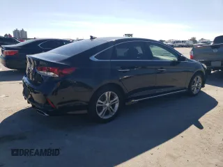 2018 Hyundai Sonata Limited with VIN 5NPE34AF8JH705608, listed as a Copart auction lot 88642835 with 67,182 mi miles and Salvage Title. Bid and sale history available at DreamBid. Image 3.