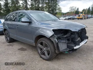 2014 Audi Q7 3.0T S line Prestige with VIN WA1DGAFE9ED005679, listed as a IAAI auction lot 42010534 with 46,235 mi miles. Bid and sale history available at carsss.com. Image 1.