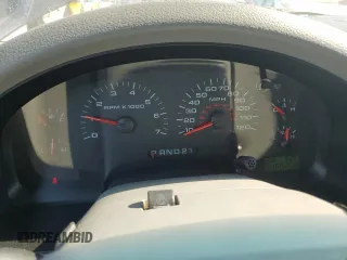 2006 Ford F-150 STX с VIN 1FTRX12W06NA46790, выставлен на аукционе Copart как лот 56589565 с пробегом 246 021 миль миль и Списание • Salvage title. История ставок и продаж доступна на DreamBid. Изображение 9.
