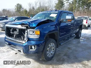 2015 GMC Sierra 2500HD available WiFi Denali with VIN 1GT120E8XFF623208, listed as a IAAI auction lot 41607260 with 98,032 mi miles. Bid and sale history available at carsss.com. Image 2.