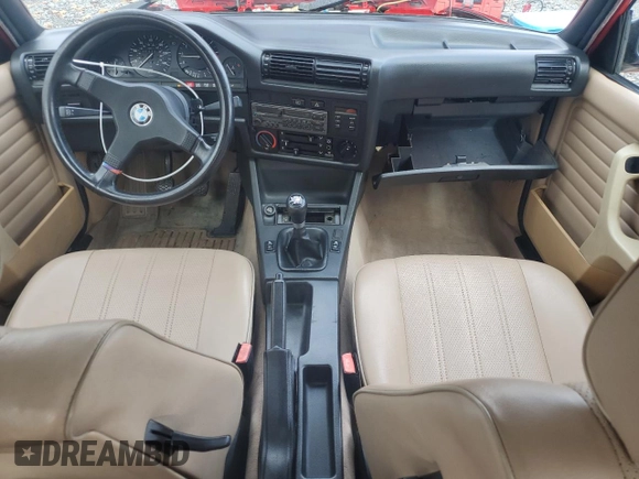 1989 BMW 3 Series z VIN WBAAB9303K8137272, wystawiony jako Copart lot #77381794 z przebiegiem 169 380 mil mil oraz Czysty tytuł • Clean title. Historia ofert i sprzedaży dostępna na DreamBid. Obrazek 8.
