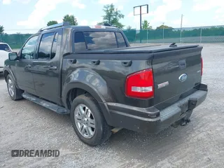 2008 Ford Explorer Sport Trac Limited с VIN 1FMEU53E48UA56120, выставлен на аукционе IAAI как лот 42565561 с пробегом 177 215 миль миль и . История ставок и продаж доступна на DreamBid. Изображение 3.