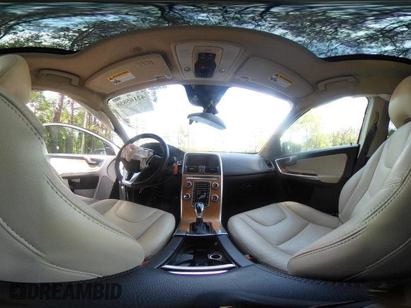 2017 Volvo XC60 Inscription с VIN YV449MRU5H2212488, выставлен на аукционе IAAI как лот 42165858 с пробегом 77 056 миль миль и . История ставок и продаж доступна на DreamBid. Изображение 19.