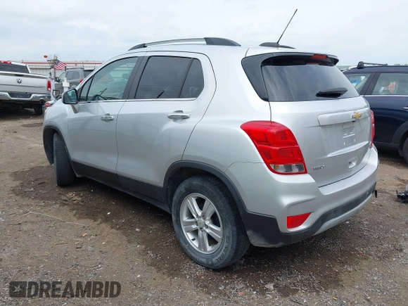 2017 Chevrolet Trax LT with VIN KL7CJLSB3HB085536, listed as a IAAI auction lot 42066819 with 141,106 mi miles and . Bid and sale history available at carsss.com. Image 3.