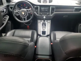 2017 Porsche Macan GTS with VIN WP1AG2A55HLB50104, listed as a Copart auction lot 52354985 with 111,447 mi miles and Salvage title. Bid and sale history available at DreamBid. Image 8.