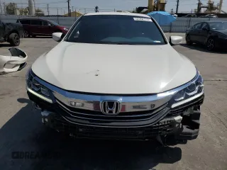 2017 Honda Accord Sedan Sport with VIN 1HGCR2F59HA205812, listed as a Copart auction lot 52262115 with 121,214 mi miles and Salvage Title. Bid and sale history available at carsss.com. Image 5.