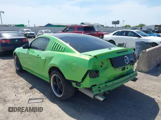 2013 Ford Mustang GT with VIN 1ZVBP8CF9D5261944, listed as a IAAI auction lot 42248010 with 96,633 mi miles and . Bid and sale history available at DreamBid. Image 3.