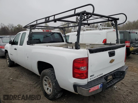 2008 Chevrolet Silverado 1500 LT w/2LT with VIN 1GCEC190X8E122966, listed as a Copart auction lot 79776574 with 396,235 mi miles and Clean Title. Bid and sale history available at carsss.com. Image 2.