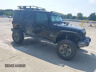 2008 Jeep Wrangler Unlimited X with VIN 1J4GA39178L577329, listed as a IAAI auction lot 40196807 with 146,803 mi miles. Bid and sale history available at carsss.com. Image 1.