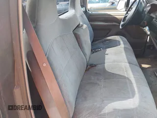 1995 Ford F-150 с VIN 1FTEF15N9SNB71348, выставлен на аукционе IAAI как лот 42307020 с пробегом 252 581 миль миль и . История ставок и продаж доступна на DreamBid. Изображение 8.