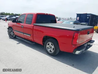 2004 Chevrolet Silverado 1500 Work Truck with VIN 1GCEC19X74Z230476, listed as a IAAI auction lot 41802123 with 242,453 mi miles. Bid and sale history available at carsss.com. Image 3.