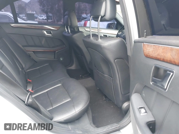 2012 Mercedes-Benz E E 350 Luxury with VIN WDDHF5KB8CA589252, listed as a IAAI auction lot 41528203 with 164,870 mi miles and . Bid and sale history available at carsss.com. Image 8.