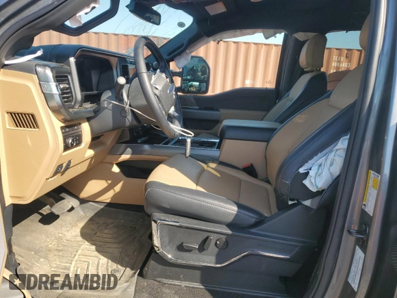 2024 Ford F-350 XL with VIN 1FT8W3BTXREE32301, listed as a Copart auction lot 52863145 with 3,268 mi miles and Salvage Title. Bid and sale history available at DreamBid. Image 7.
