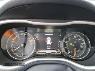 2016 Jeep Cherokee Limited с VIN 1C4PJMDB8GW183461, выставлен на аукционе Copart как лот 60810215 с пробегом 42 027 миль миль и Списание • Salvage title. История ставок и продаж доступна на DreamBid. Изображение 9.