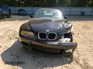 1999 BMW Z3 2.5 z VIN 4USCH9339XLF82217, wystawiony jako Copart lot #69072674 z przebiegiem 80 356 mil mil oraz Szkody całkowita. Historia ofert i sprzedaży dostępna na DreamBid. Obrazek 5.