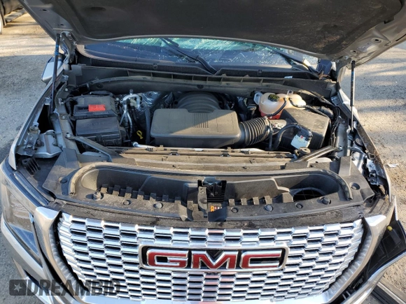 2024 GMC Yukon Denali with VIN 1GKS2DKL4RR123136, listed as a Copart auction lot 87199564 with 17,796 mi miles and Salvage Title. Bid and sale history available at carsss.com. Image 13.