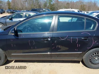 2007 Volkswagen Passat with VIN WVWJK73C27P073322, listed as a IAAI auction lot 41770399 with 137,738 mi miles and . Bid and sale history available at DreamBid. Image 14.