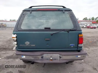 1997 Ford Explorer XLT with VIN 1FMDU32P3VZB34002, listed as a IAAI auction lot 41620592 with 227,461 mi miles and . Bid and sale history available at DreamBid. Image 17.