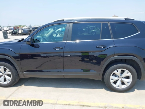 2018 Volkswagen Atlas SE z VIN 1V2DP2CA0JC600433, wystawiony jako IAAI lot #42232714 z przebiegiem 125 124 mil mil oraz . Historia ofert i sprzedaży dostępna na DreamBid. Obrazek 14.
