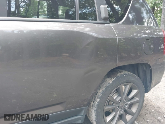 2016 Jeep Compass Sport with VIN 1C4NJCBB9GD785253, listed as a IAAI auction lot 42467835 with 132,832 mi miles and . Bid and sale history available at DreamBid. Image 12.