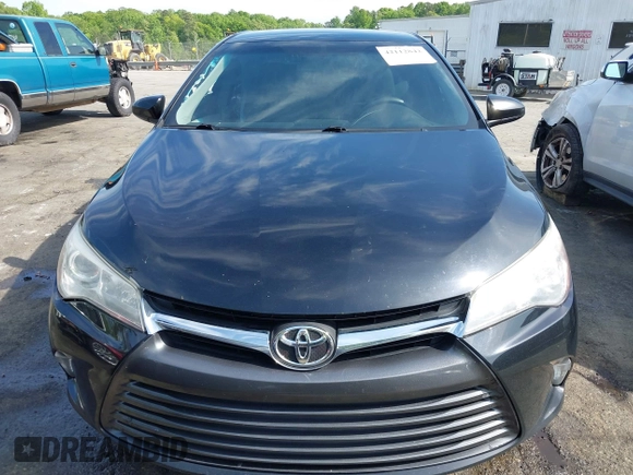 2017 Toyota Camry XLE z VIN 4T1BF1FK0HU403059, wystawiony jako IAAI lot #42112842 z przebiegiem 99 782 mil mil oraz . Historia ofert i sprzedaży dostępna na DreamBid. Obrazek 12.