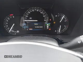2018 Cadillac XT5 FWD with VIN 1GYKNARS6JZ160993, listed as a IAAI auction lot 41472847 with 113,415 mi miles. Bid and sale history available at carsss.com. Image 7.