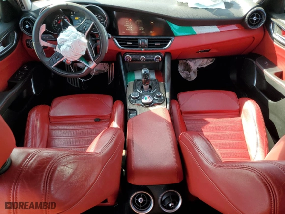 2017 Alfa Romeo Giulia Ti with VIN ZARFAEEN0H7541065, listed as a Copart auction lot 51495045 with 60,992 mi miles and Salvage Title. Bid and sale history available at carsss.com. Image 8.