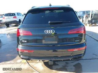 2022 Audi Q5 S line Premium Plus with VIN WA1EAAFY1N2121311, listed as a IAAI auction lot 41389178 with 45,326 mi miles. Bid and sale history available at carsss.com. Image 16.