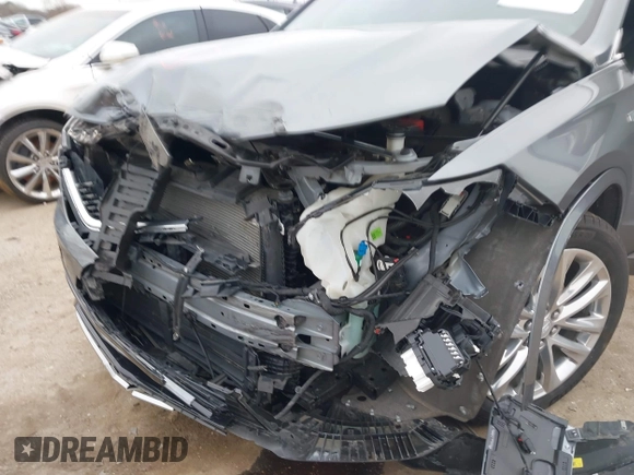 2021 Cadillac XT6 Luxury with VIN 1GYKPAR42MZ137548, listed as a IAAI auction lot 41630991 with 23,793 mi miles. Bid and sale history available at carsss.com. Image 6.