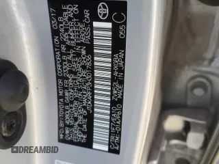 2017 Toyota Prius Plus z VIN JTDKARFP3H3017836, wystawiony jako Copart lot #57613355 z przebiegiem 64 958 mil mil oraz Szkoda całkowita • Salvage title. Historia ofert i sprzedaży dostępna na DreamBid. Obrazek 12.