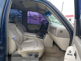 2002 Chevrolet Tahoe LS с VIN 1GNEC13Z12R178048, выставлен на аукционе IAAI как лот 42051509 с пробегом Не указан миль и . История ставок и продаж доступна на DreamBid. Изображение 5.