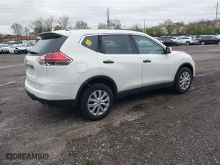 2016 Nissan Rogue S with VIN KNMAT2MV3GP723940, listed as a IAAI auction lot 41989418 with 131,183 mi miles. Bid and sale history available at carsss.com. Image 4.