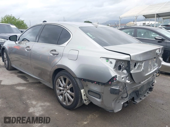 2015 Lexus GS 350 z VIN JTHBE1BL1FA011243, wystawiony jako IAAI lot #42063131 z przebiegiem 71 592 mil mil oraz . Historia ofert i sprzedaży dostępna na DreamBid. Obrazek 3.