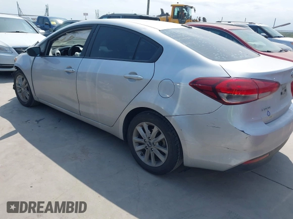 2017 Kia Forte LX with VIN 3KPFL4A79HE152155, listed as a IAAI auction lot 42009090 with 200,084 mi miles and . Bid and sale history available at carsss.com. Image 3.