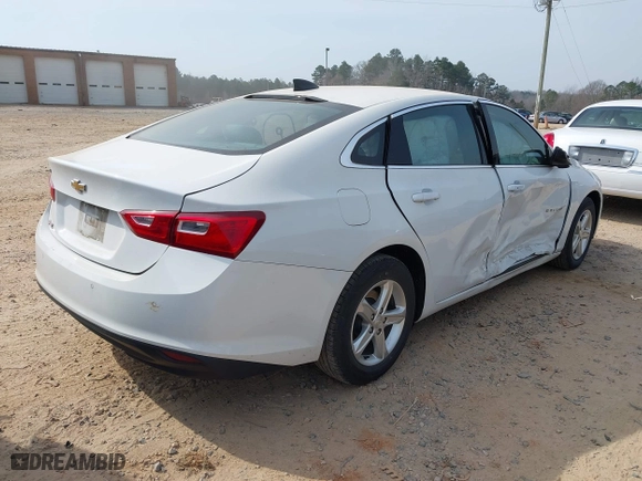 2020 Chevrolet Malibu LS with VIN 1G1ZC5ST9LF157751, listed as a IAAI auction lot 41801781 with 31,985 mi miles. Bid and sale history available at carsss.com. Image 4.