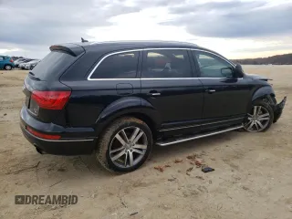 2015 Audi Q7 3.0T Premium Plus with VIN WA1LGAFE8FD002589, listed as a Copart auction lot 68505282 with 106,813 mi miles. Bid and sale history available at carsss.com. Image 3.