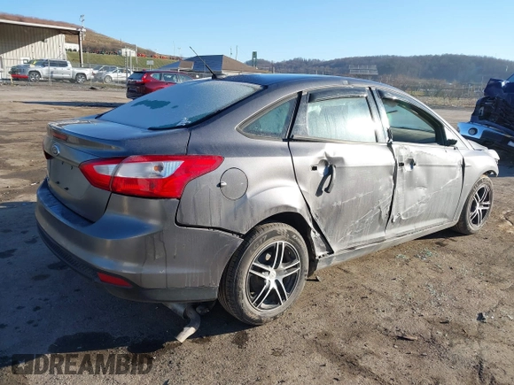 2013 Ford Focus S with VIN 1FADP3E23DL288244, listed as a IAAI auction lot 41777824 with 145,684 mi miles. Bid and sale history available at carsss.com. Image 4.