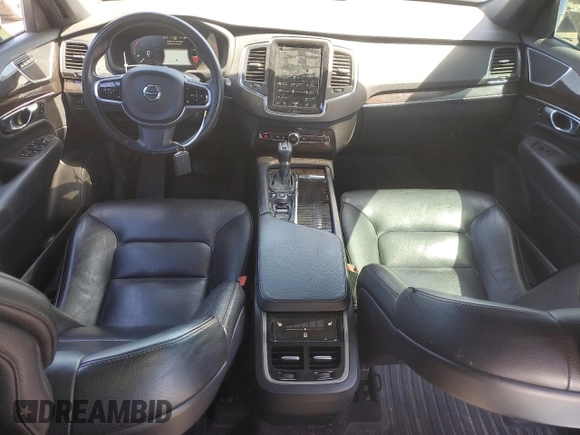 2019 Volvo XC90 Momentum with VIN YV4A22PK3K1423179, listed as a Copart auction lot 84064864 with 146,313 mi miles and Salvage Title. Bid and sale history available at carsss.com. Image 8.