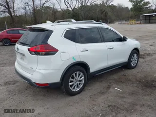 2019 Nissan Rogue SV with VIN KNMAT2MT3KP541534, listed as a IAAI auction lot 41723467 with 139,047 mi miles. Bid and sale history available at carsss.com. Image 4.