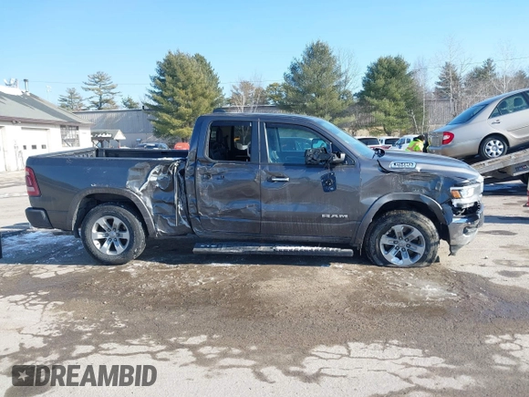 2019 Ram 1500 Laramie with VIN 1C6SRFDTXKN860913, listed as a IAAI auction lot 41356687 with 199,485 mi miles. Bid and sale history available at carsss.com. Image 13.