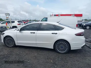 2017 Ford Fusion SE with VIN 3FA6P0H92HR178972, listed as a IAAI auction lot 42243949 with 157,544 mi miles and . Bid and sale history available at DreamBid. Image 14.