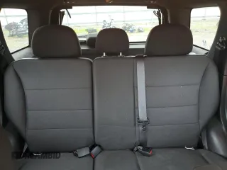 2011 Ford Escape XLT с VIN 1FMCU0D71BKC40590, выставлен на аукционе Copart как лот 58641865 с пробегом 95 211 миль миль и Списание • Salvage title. История ставок и продаж доступна на DreamBid. Изображение 10.