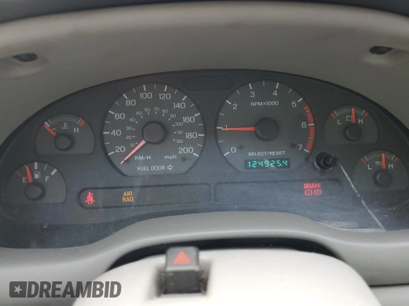 2000 Ford Mustang with VIN 1FAFP4442YF213444, listed as a Copart auction lot 51040875 with 124,925 mi miles and Salvage Title. Bid and sale history available at carsss.com. Image 9.