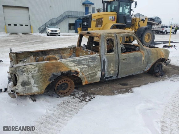 2004 Mazda B-Series 4WD Truck with VIN 4F4ZR47E54TM07328, listed as a Copart auction lot 41831255 with 0 mi miles and Non Repairable. Bid and sale history available at carsss.com. Image 3.