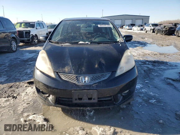 2011 Honda Fit Sport with VIN JHMGE8H56BC009560, listed as a Copart auction lot 46544125 with 181,607 mi miles and Clean Title. Bid and sale history available at DreamBid. Image 5.