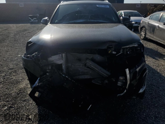 2025 Audi Q7 Premium with VIN WA1ACBF71SD002437, listed as a Copart auction lot 73171104 with 5,934 mi miles and Salvage title. Bid and sale history available at DreamBid. Image 5.