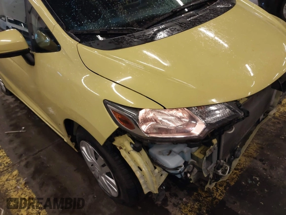 2017 Honda Fit LX with VIN JHMGK5H51HS019564, listed as a IAAI auction lot 41166197 with 58,438 mi miles. Bid and sale history available at carsss.com. Image 18.